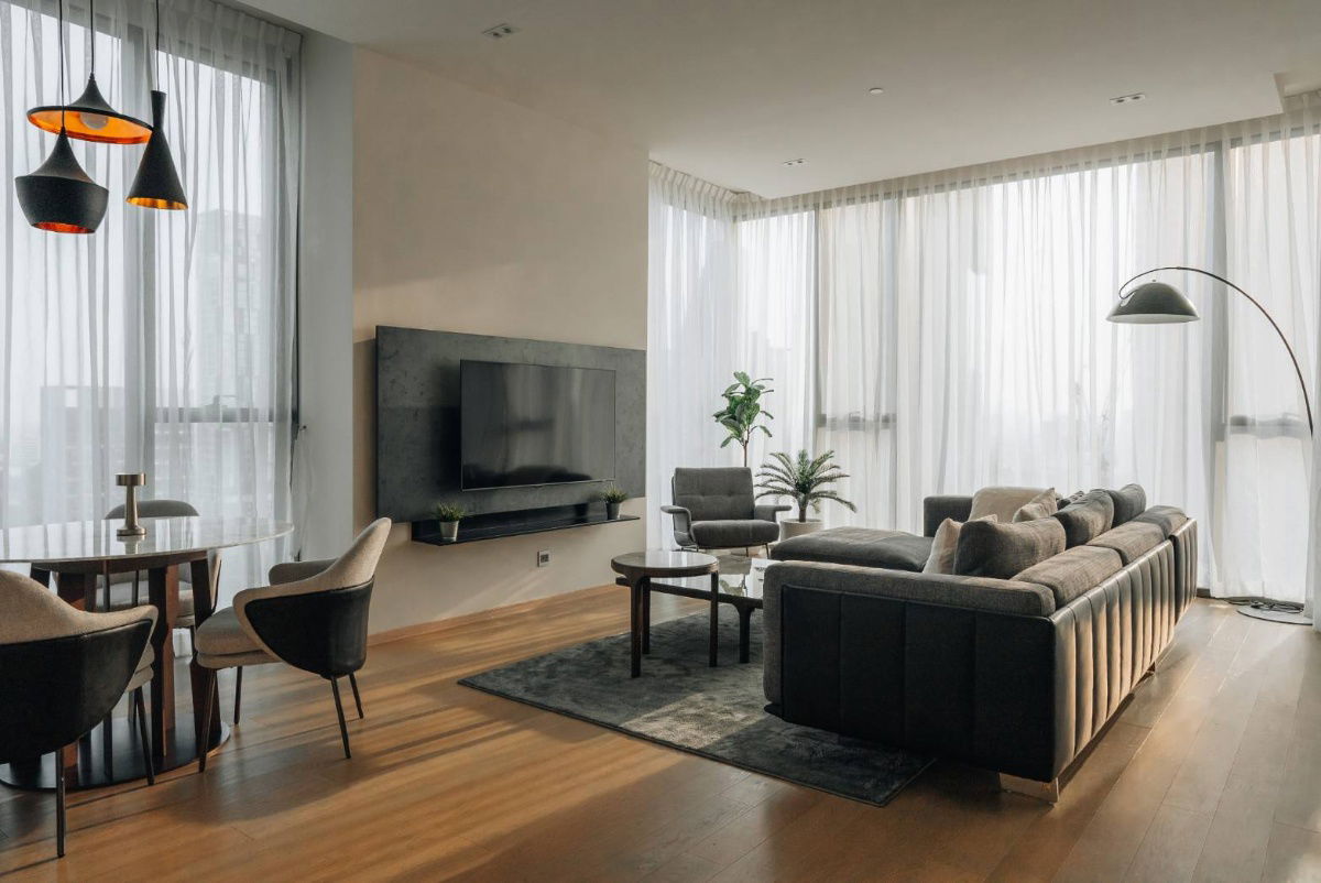 รูป ♦ Nice Decoration ♦ ชั้น 15+ 90.62 ตร.ม. | 2 ห้องนอน 2 ห้องน้ำ | คอนโดใกล้ BTS ทองหล่อ 190 ม., เมเจอร์ ซีนีเพล็กซ์ สุขุมวิท 550 ม. - รูปที่ 2/14