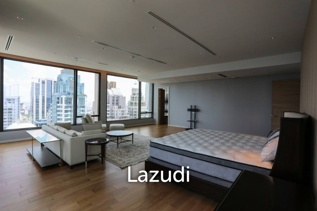 รูป 3 Bed 4 Bath 347 SQ.M Sindhorn Residence - รูปที่ 8/16