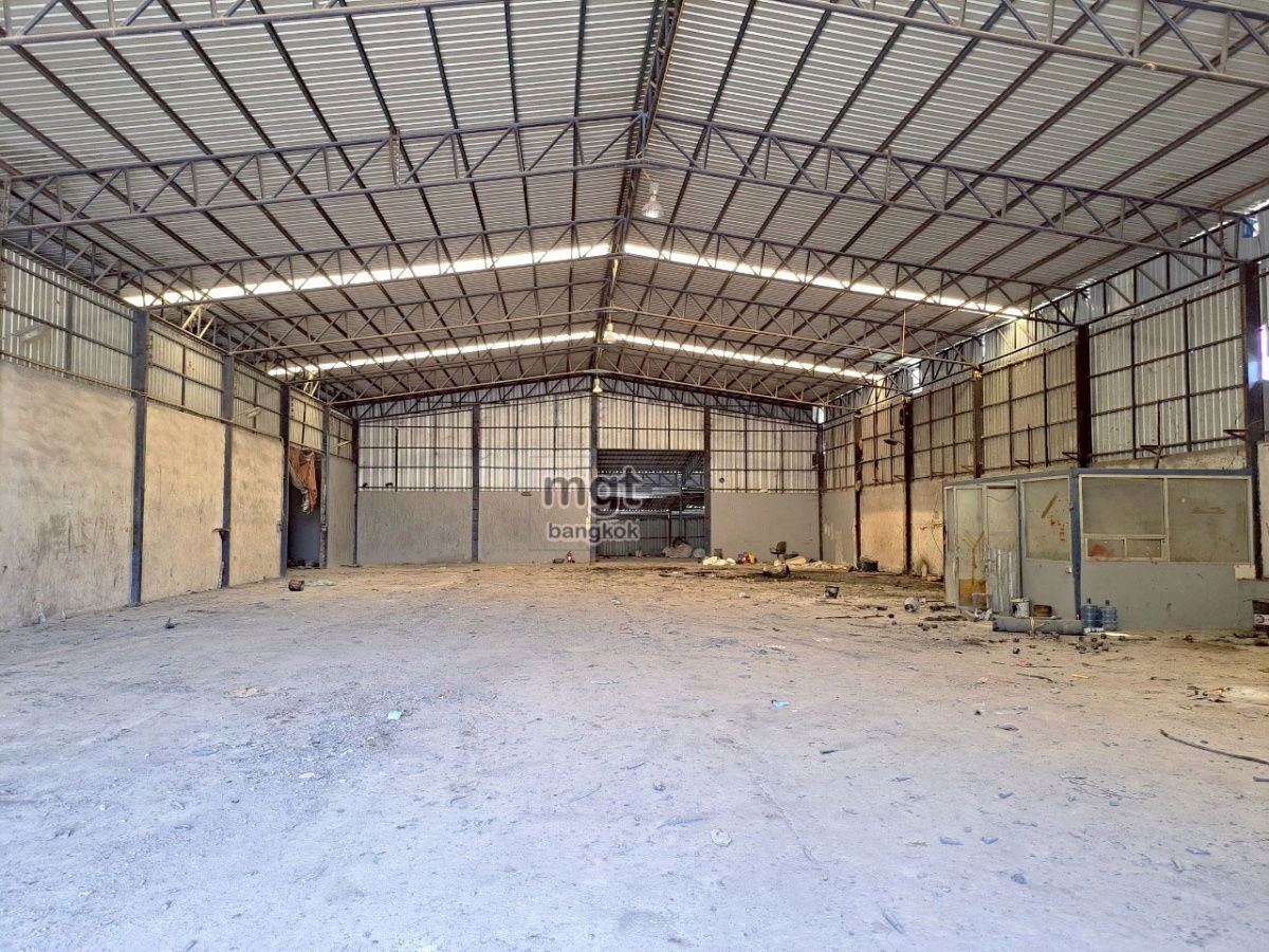 picture If you are looking for a ready-to-use factory in the heart of the EEC industrial estate, affordable price, 2.5 rai area, near the main road - 4/11