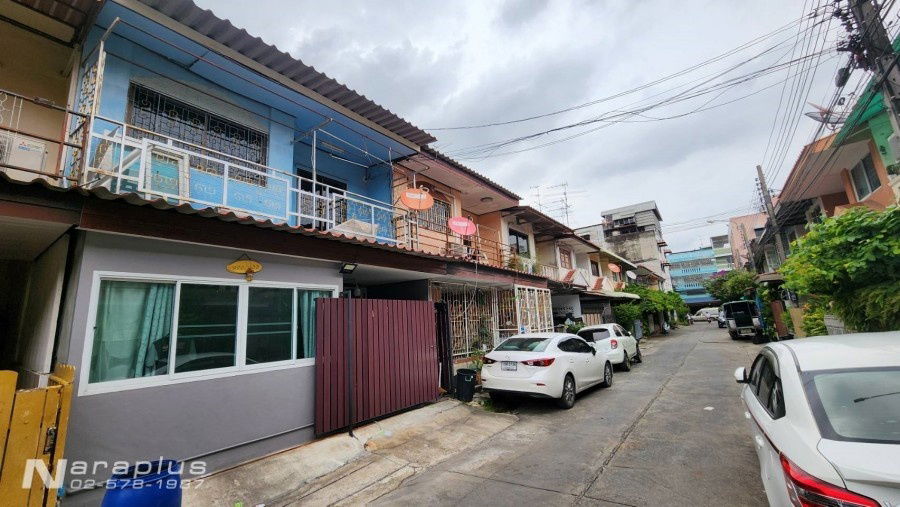 รูป 68070826 : เช่าทาวน์เฮ้าส์ 2 ชั้น หน้ากว้าง 6 เมตร ขนาด 4 ห้องนอน บนที่ดินขนาด 18 ตารางวา หมู่บ้านวิเศษสุขนคร ทุ่งครุ กรุงเทพ - รูปที่ 2/16