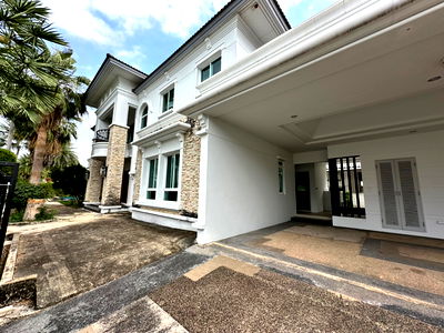บ้านเดี่ยว เขตทวีวัฒนา : 🏡 บ้านเดี่ยวหรู ใจกลางปิ่นเกล้า 📍 แกรนด์ บางกอก บูเลอวาร์ด ปิ่นเกล้า ขนาด 160.9 ตร.ว.