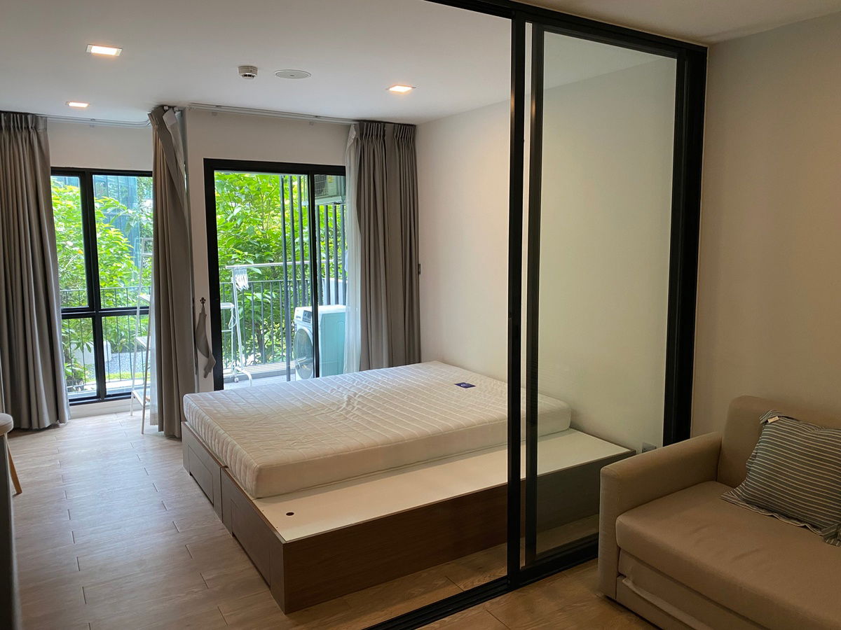รูป P987 ให้เช่าคอนโด Kave Town Space (เคฟ ทาวน์ สเปซ) ห้องสวย เฟอร์ครบ พร้อมเข้าอยู่ มีเครื่องซักผ้า - รูปที่ 3/17