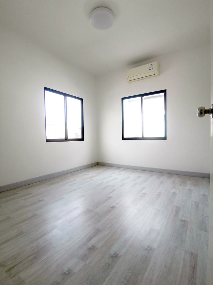 รูป 🟢For Rent🟢บ้านฟ้า ทาวน์นี่ ปิ่นเกล้า-สาย 5  ห้องสวย เฟอร์ครบ ได้ 📱ADD LINE @nathong97 (ตอบ ⚡ 24 Hr) P658 - รูปที่ 4/13