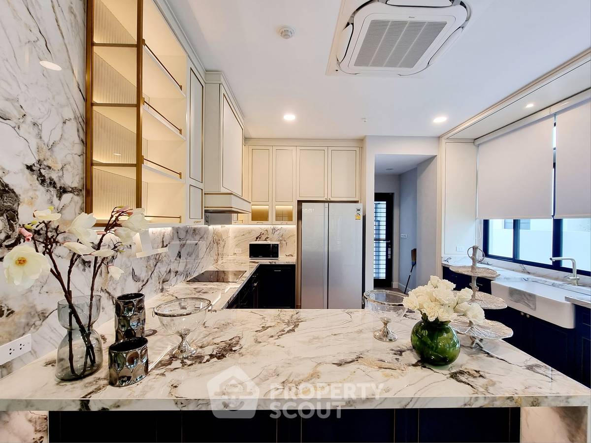 picture 5-BR House at Nantawan Rama 9 - New Krungthep Kreetha in Saphan Sung (ID 1511066) - 5/11