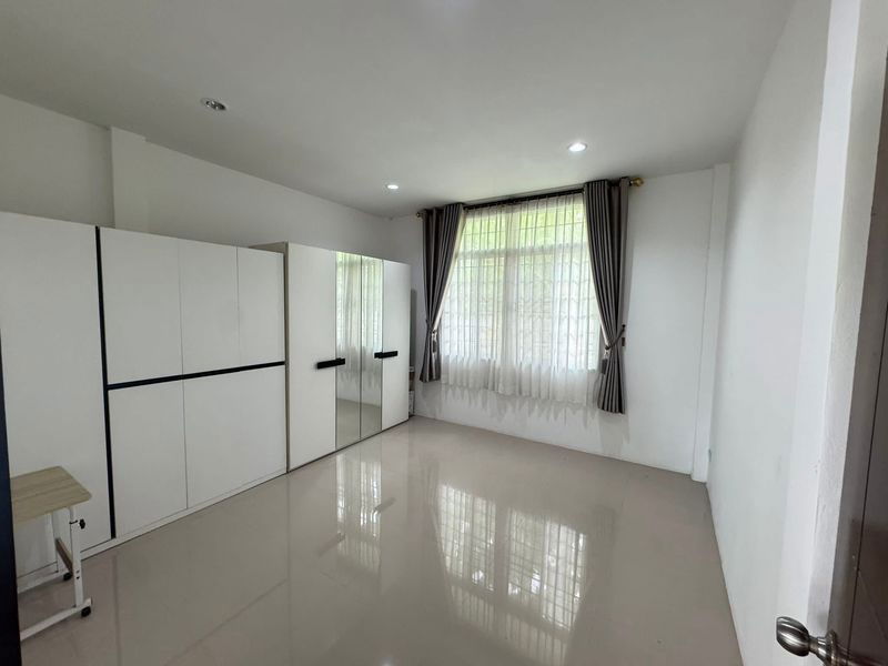 รูป ขายบ้านเดี่ยวมือสอง เขตพัทยา ซอยพรประภานิมิต32 บางละมุง ชลบุรี  - รูปที่ 7/16