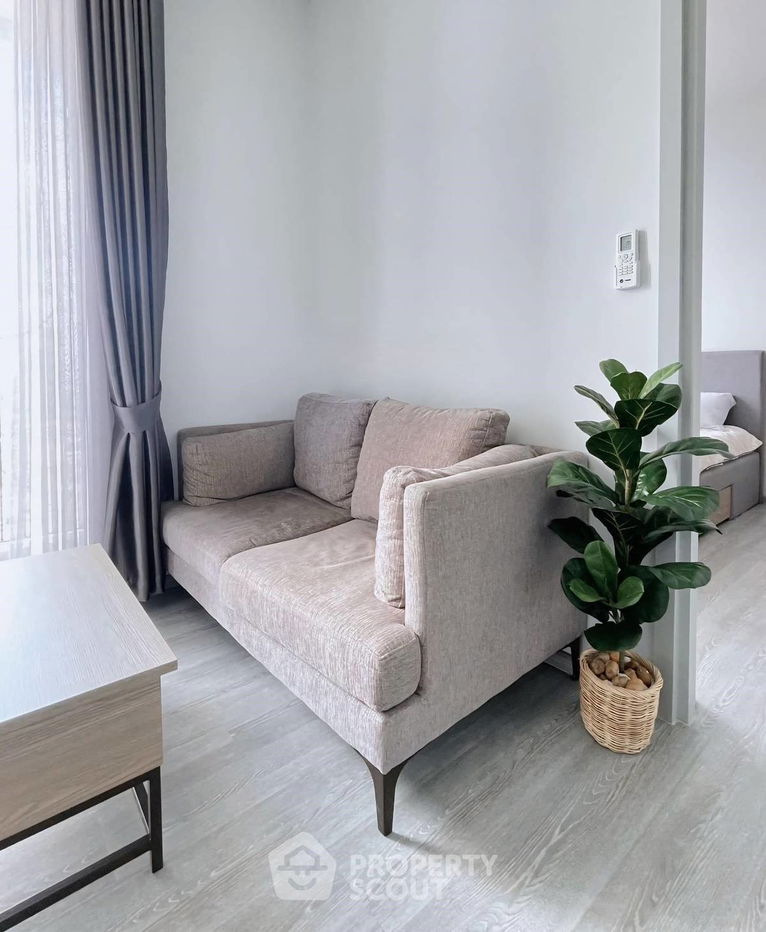 picture 2-BR Condo at XT Ekkamai near BTS Thong Lor (ID 1540055) - 3/11
