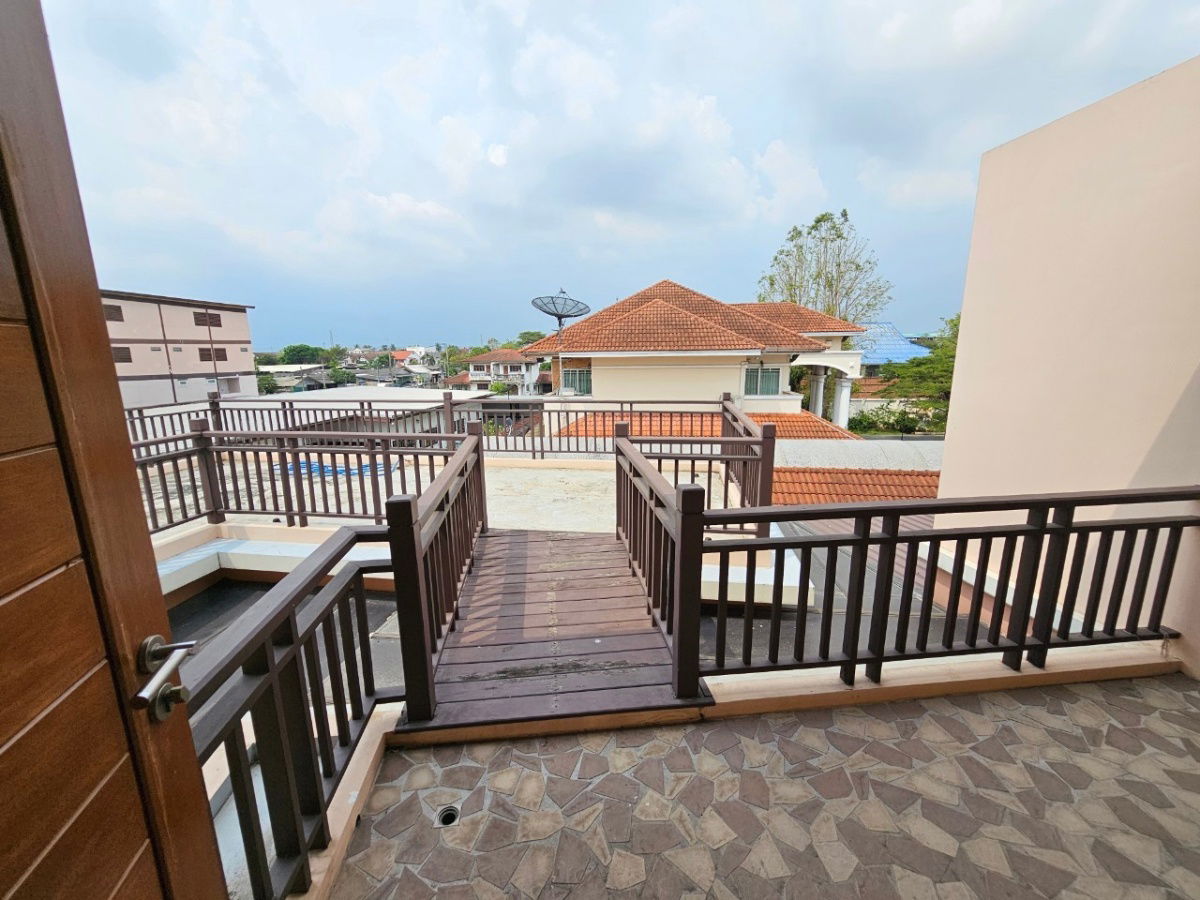 รูป 🏡 ขายด่วน! บ้านหลังใหญ่พื้นที่กว่า 1 ไร่ หายาก! ใกล้เดอะมอลล์บางแค, MRTหลักสอง บรรยากาศธรรมชาติ 🌟 - รูปที่ 19/21