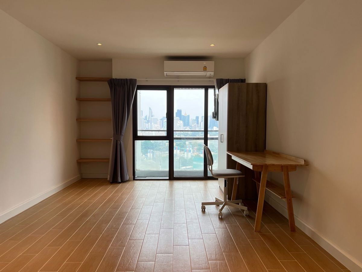 picture #S4159 For Rent The Natural Place Suite Condominium - 11/15