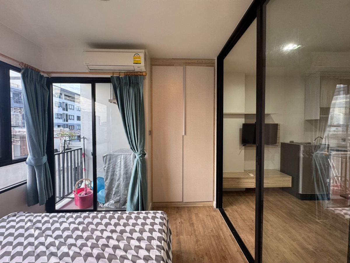 รูป ให้เช่า เอชทู คอนโด รามอินทรา21  H2 Ramindra 21 รีโนเวทห้องใหม่  เฟอร์ไฟฟ้าครบ เครื่องซักผ้าฝาหน้า - รูปที่ 2/17