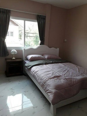 รูป [ให้เช่า] บ้านเดี่ยว นาคนิวาส 48 - ลาดพร้าว / 3 ห้องนอน 3 ห้องน้ำ / 55 ตรว. 200 ตรม. **30,000** บ้านเดี่ยวหลังมุมตกแต่งสวย ใกล้ห้างเซนทรัลอีสวิลล์ - รูปที่ 8/12