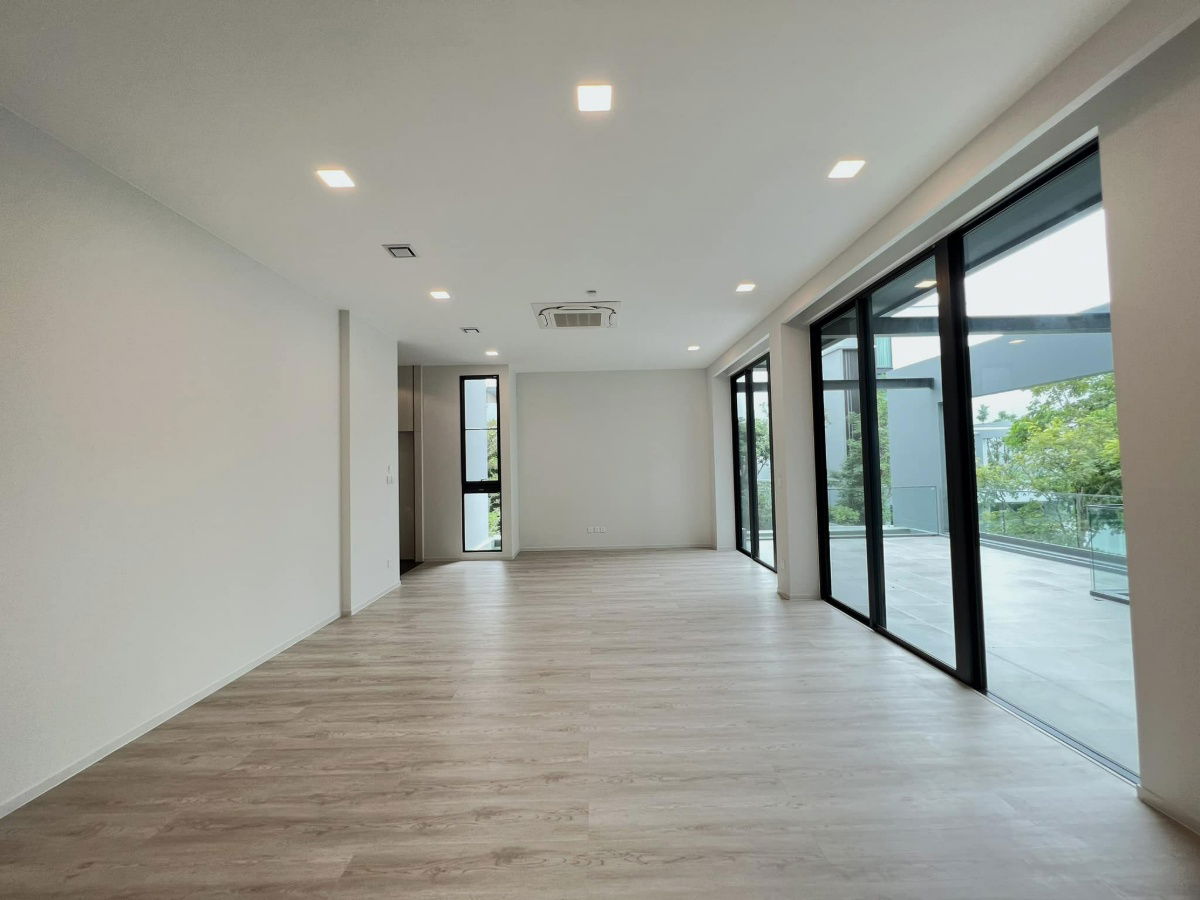 รูป เช่า ให้เช่าบ้านเดี่ยว VIVE กรุงเทพกรีฑา บ้านเดี่ยวหรู Modern Luxury ที่สุดของการใช้ชีวิต บนทำเลศักยภาพ "กรุงเทพกรีฑาตัดใหม่"  Line ID: @951qfbfi - รูปที่ 9/37