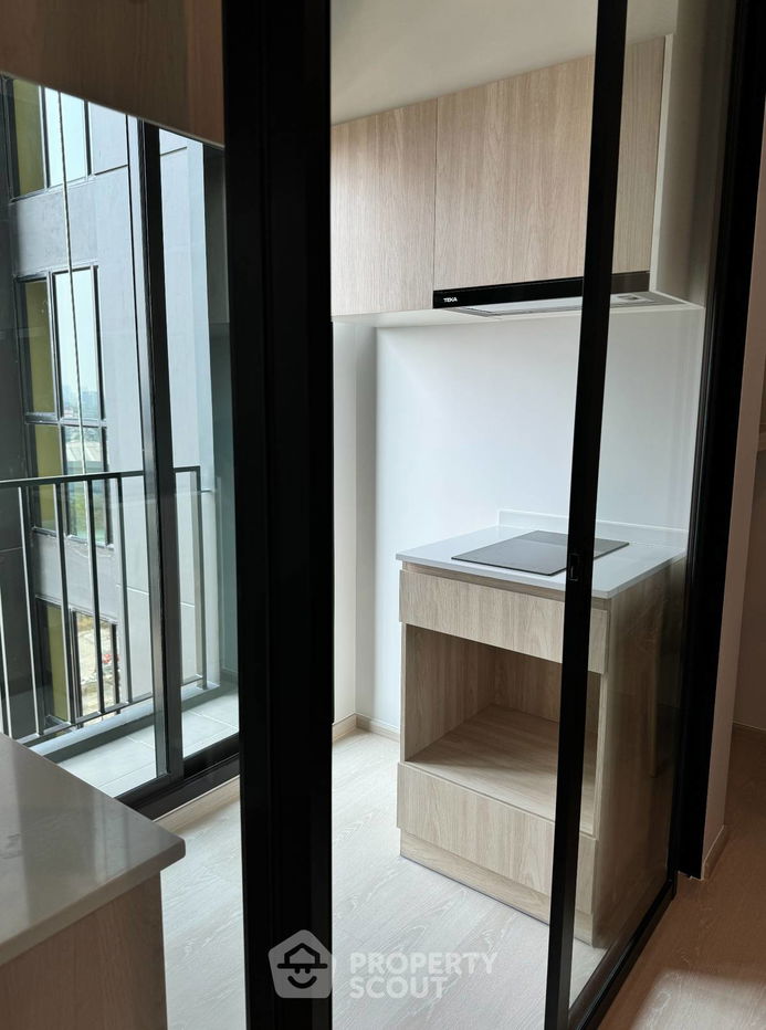 picture 1-BR Condo at NUE Mega Plus Bangna in Bang Kaeo (ID 2032789) - 3/8