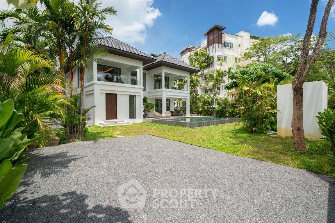picture The Oriental Villa Kamala - A Brand New 3-Bedroom Pool Villa in Kamala (ID 1534738) - 1/31