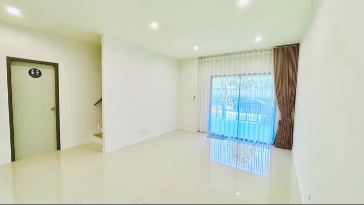 รูป ให้เช่าทาวน์โฮม 3 ชั้น สัมมากร อเวนิวชัยพฤกษ์-วงแหวน - รูปที่ 2/10