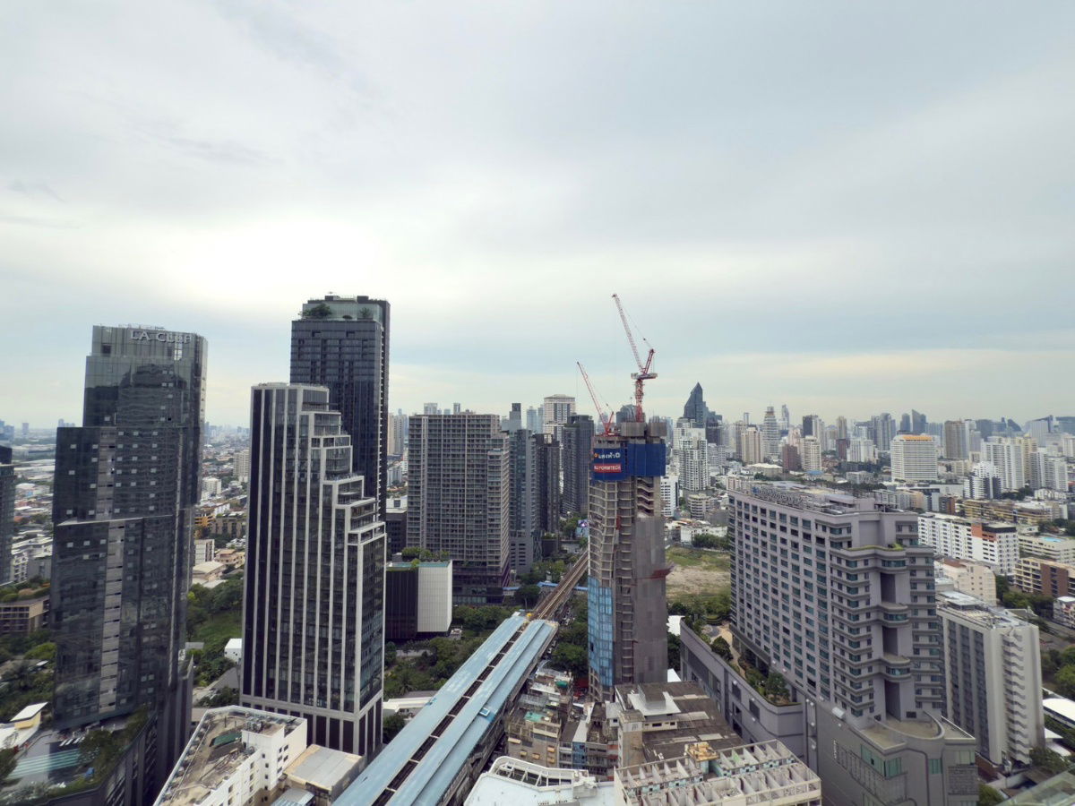 รูป ❖ Rare Unit Penthouse ❖ ชั้น 25+ 185.00 ตร.ม. | 3 ห้องนอน 3 ห้องน้ำ | คอนโดใกล้ BTS ทองหล่อ 190 ม., เมเจอร์ ซีนีเพล็กซ์ สุขุมวิท 550 ม. - รูปที่ 3/20