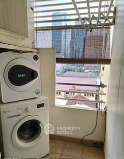 picture 3-BR Condo at Lumpini Suite Ratchada-Rama 3 in Chong Nonsi (ID 1898320) - 7/7