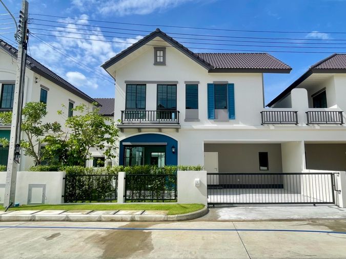  Twin House in Salaya–Pinklao Zone 💰 Special Price: 4.99 million THB 📍 Unit No. 100/18 — North-facing, near the garden