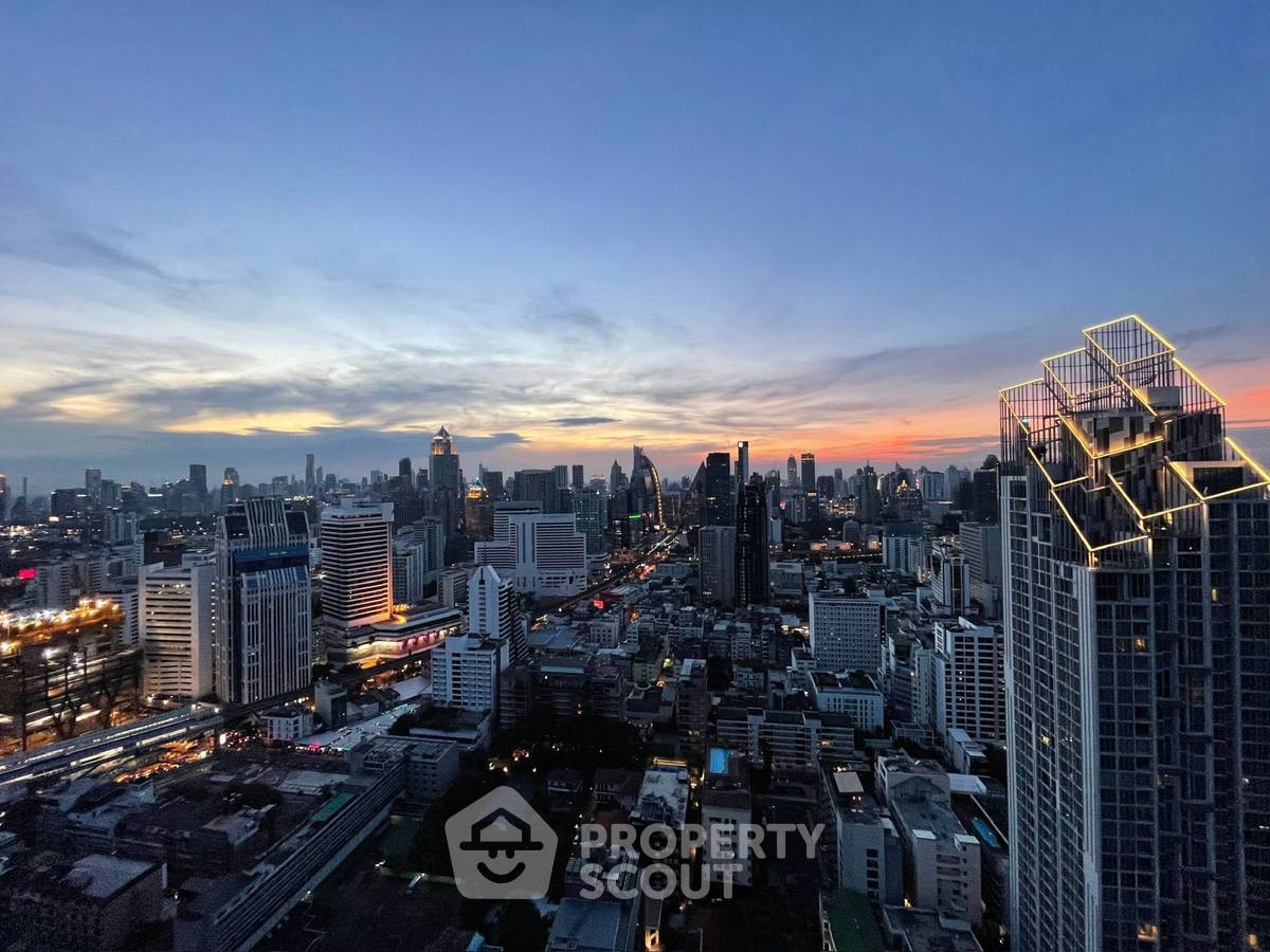 picture 2-BR Condo at Sukhumvit Suite near BTS Nana (ID 1346007) - 39/41