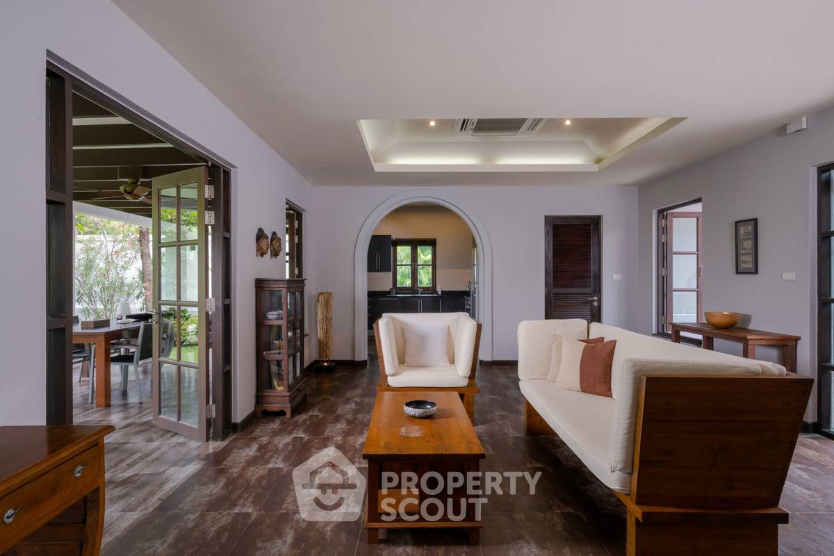 picture 5-BR Villa in Nong Kae (ID 1762373) - 10/11