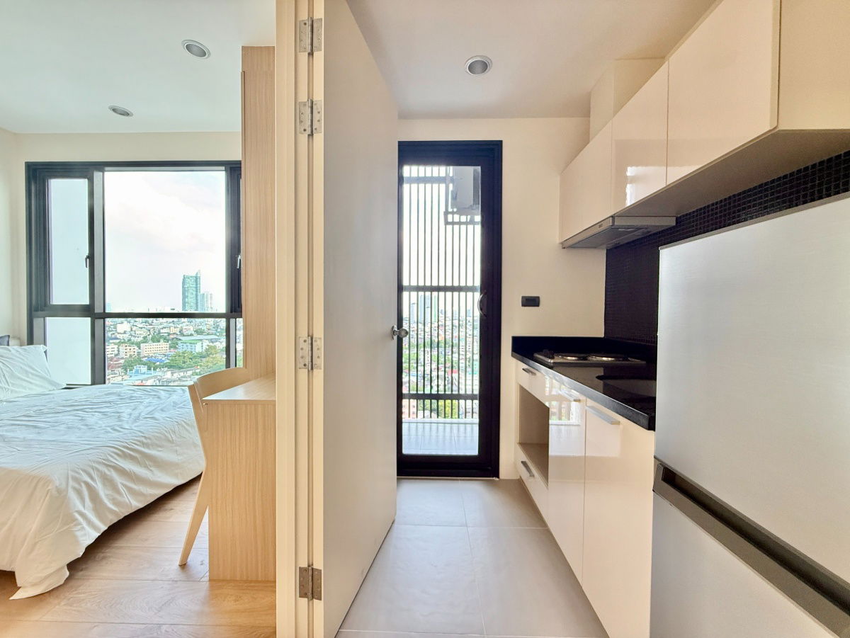 picture Fuse Sathorn-Taksin Fuse Sathorn-Taksin - 5/7