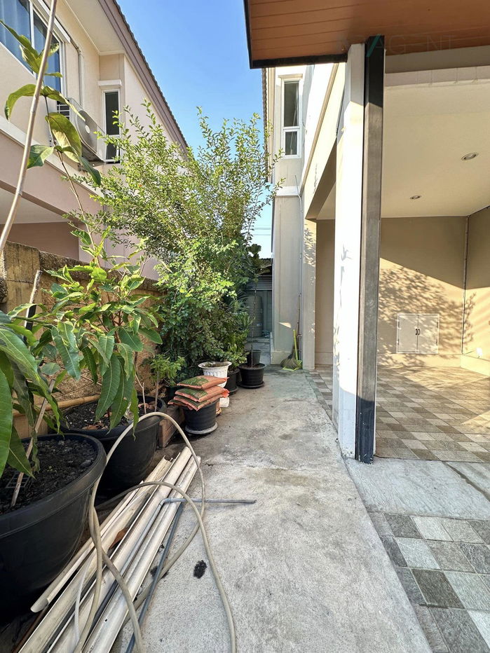 picture 📌 For Sell House CHAIYAPRUEK PINKLAO - SATHORN 2-story 3 bedroom 2 bathroom - 5/8