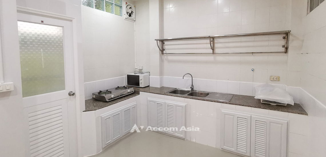 picture 🔼🔽 AccomA 📩  3 BR Townhouse @Baan Klang Krung Grande Vienna Rama 3 (AA22098) - 6/16