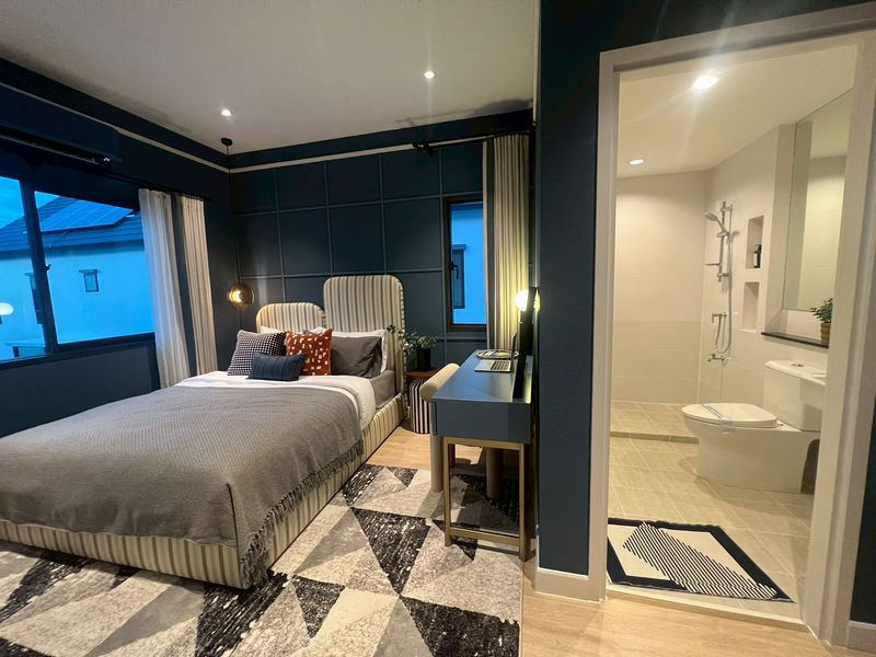 รูป บ้านเดี่ยวใกล้สนามบิน กระเป๋าใบเดียวพร้อมเข้าอยู่ พื้นที่ใช้สอยถึง 230 ตรม พร้อม 3 ที่จอดรถ - รูปที่ 15/16