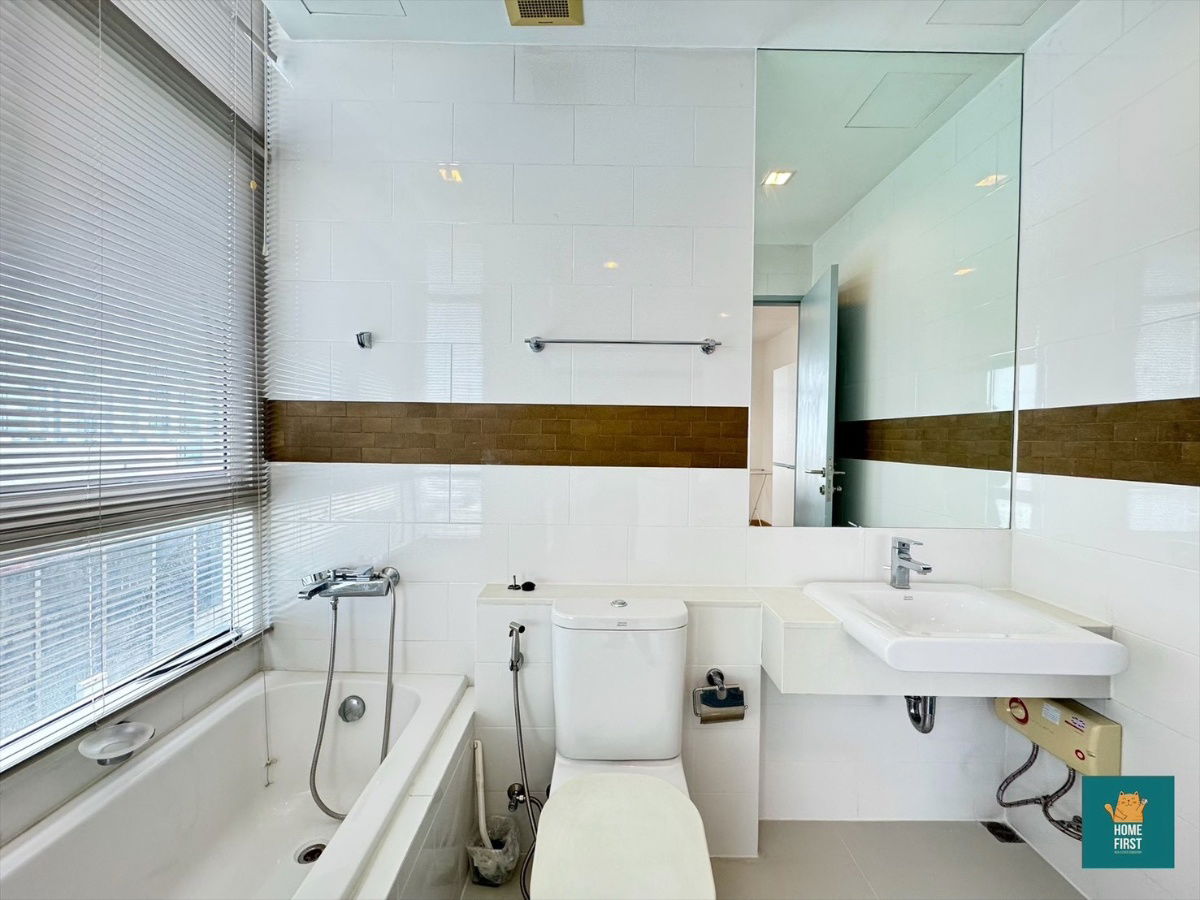 picture For rent Ideo Verve 2 still has 56 sqm. Parking space for 2 cars  fully furnished ready to move in 29,500 - 4/16