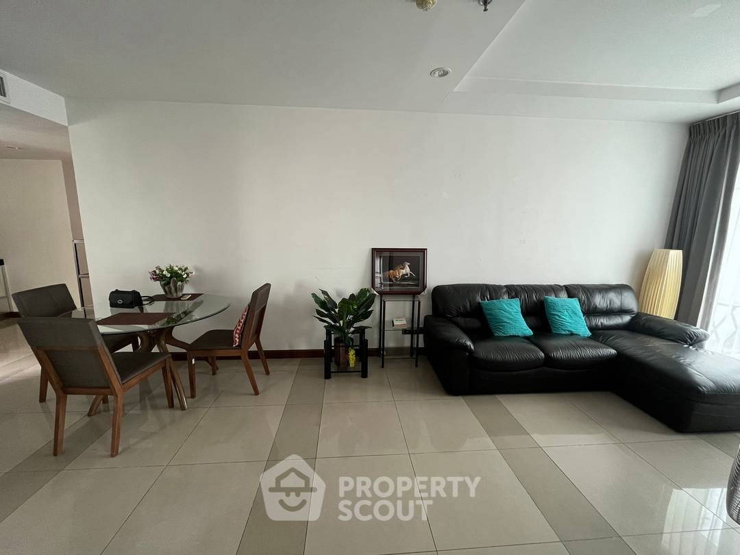 picture 2-BR Condo at Supalai Wellington near MRT Thailand Cultural Centre (ID 2085512) - 2/11