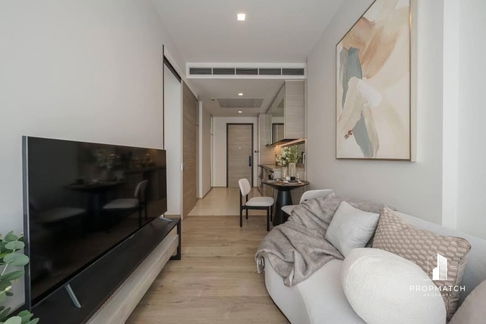  ✨Flash Deal ✨ The Crest Park Residences ( 1Bed 1Bath 35SQM.) พร้อมอยู่ ! เพียง 6,750,000 บาท Tel.0981315848 @propmatch