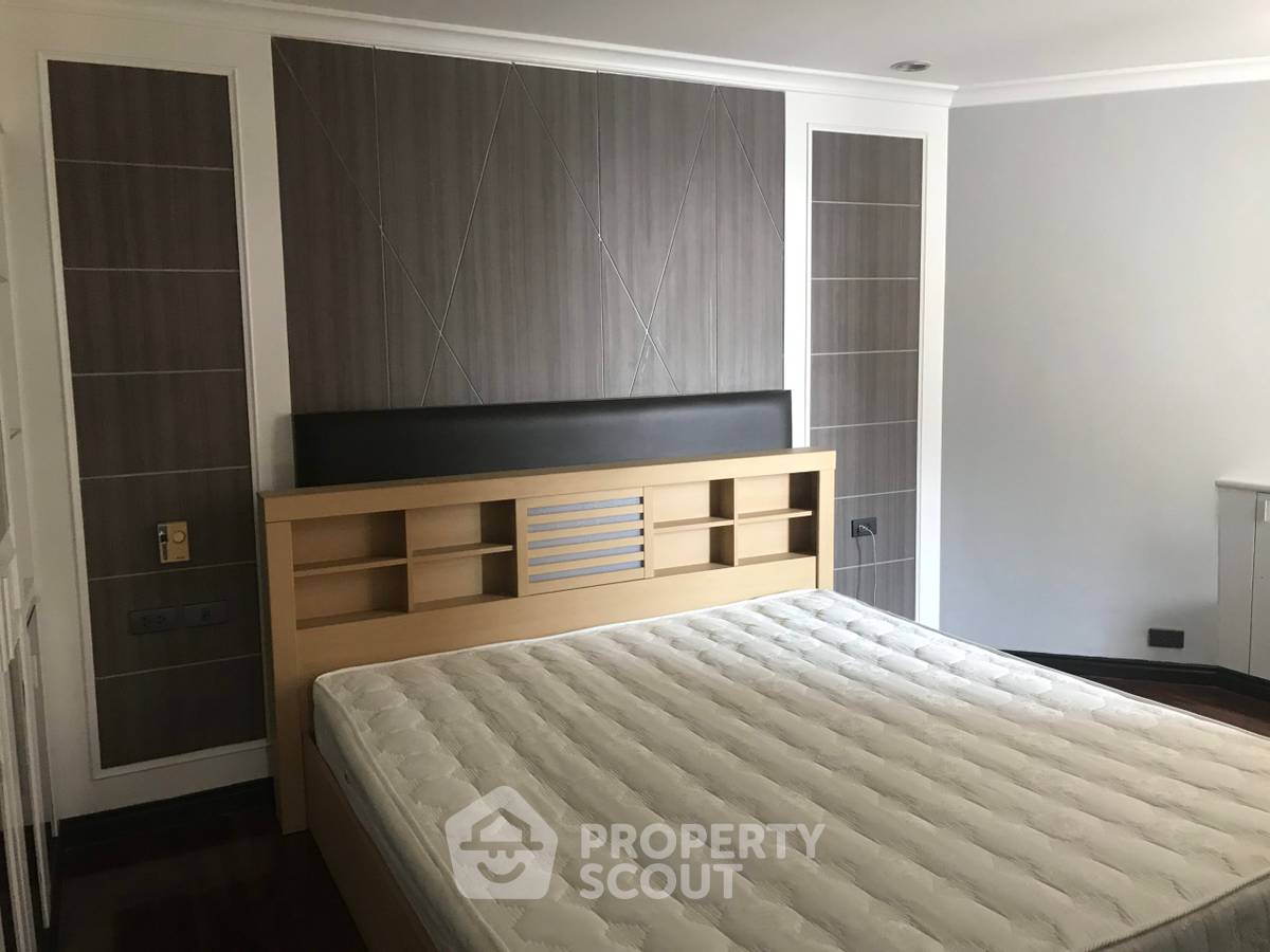 picture 3-BR Condo at President Park Condominium near MRT Queen Sirikit National Convention Centre (ID 514220) - 8/14
