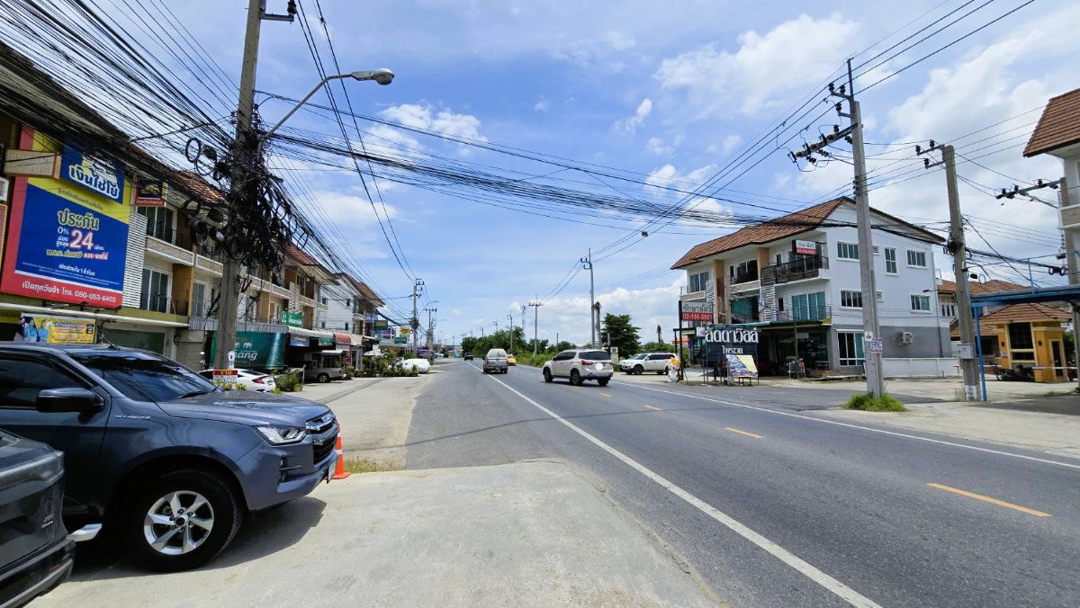 picture For Sale: 3-Storey Commercial Building (Shophouse) on Main Road – 28 sq. wah (112 sqm)  - 2/24