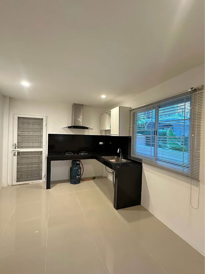 picture 🏡 House for Rent – Perfect Place Sukhumvit 77 - 11/12