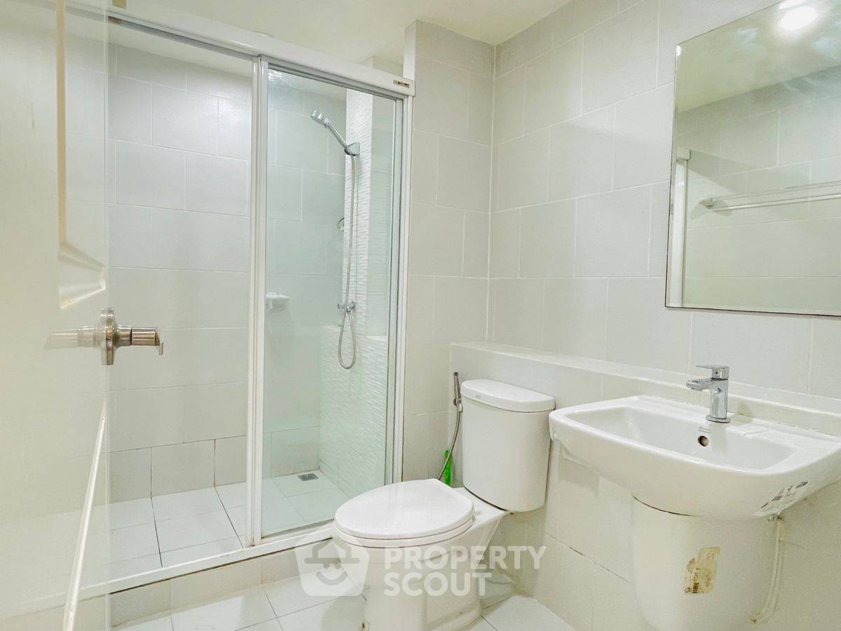 picture 1-BR Condo at Elements Srinakarin in Nong Bon (ID 2138945) - 11/11