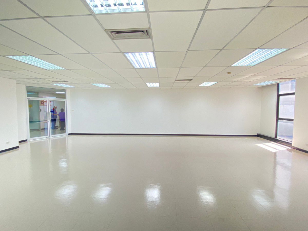 รูป ให้เช่าสำนักงานใกล้ MRT สุทธิสาร อาคาร 15 ชั้น - รูปที่ 4/9