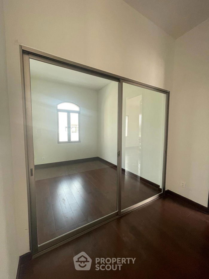 picture 5-BR House in Khlong Song Ton Nun (ID 1508922) - 26/35
