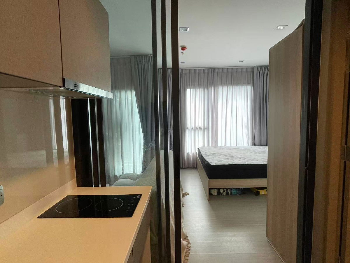 picture Life Asoke-Rama 9 URGENT SALE + FOR RENT - 12/21