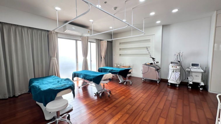 รูป บ้านเดี่ยวสองหลังทำเลดีมาก ติดถนนใหญ่เลียบทางด่วนรามอินทรา  ก่อนถึง Central Eastville 🍀💫 - รูปที่ 19/20