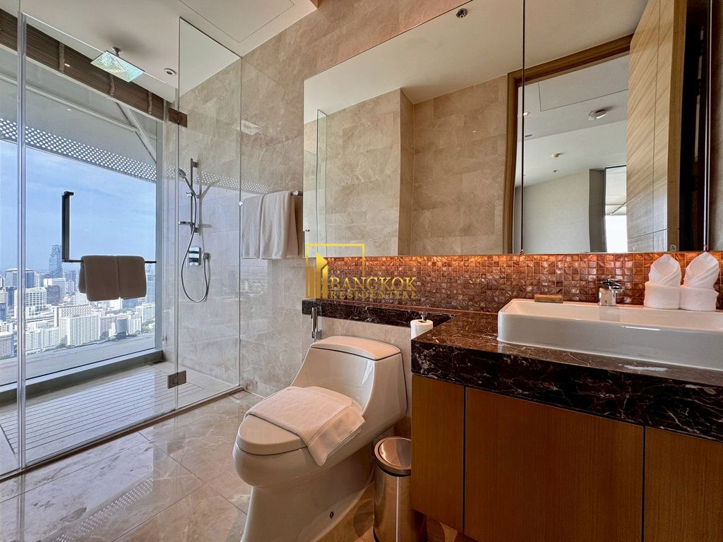 picture Luxurious 3 Bed Duplex Serviced Apartment in Ratchadamri - BR12994CD - 19/56