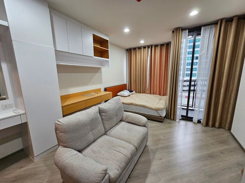 THE BASE Saphanmai ​                        .