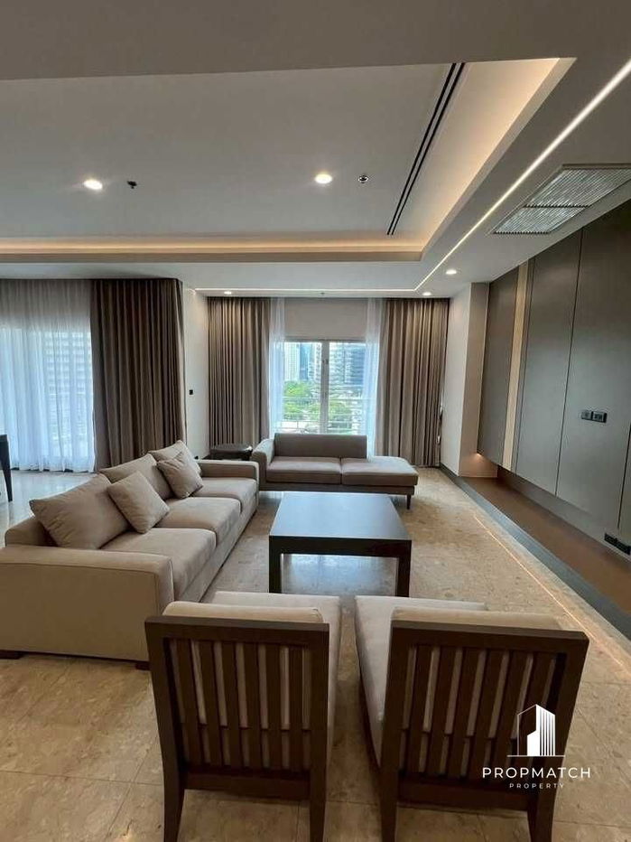 รูป ✨Flash Deal ✨Royal Residence Park ( 3Bed 3Bath 230SQM.) แต่งครบพร้อมอยู่ !! เพียง 175,000บาทต่อเดือน Tel.0981315848 @propmatch - รูปที่ 1/13