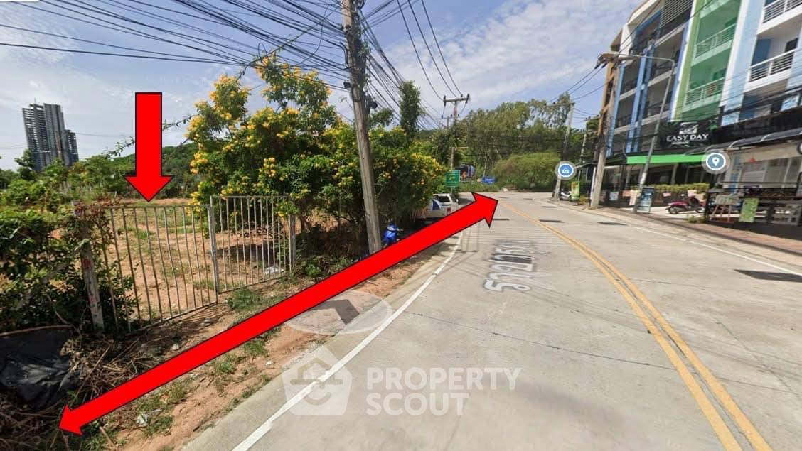 picture 108 m² Land for Sale close to Phratamnak (ID 2225545) - 2/5
