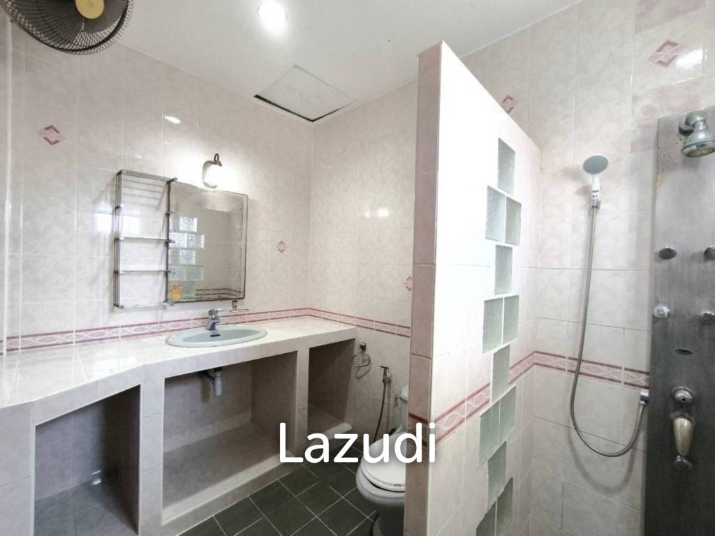picture 3 Beds 3 Baths 200 SQ.M. Royal Park Village - 20/30