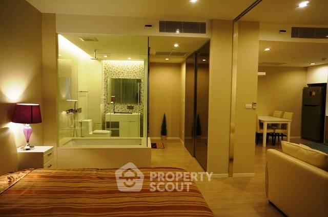 รูป คอนโด 1-ห้องนอน ที่ เดอะ รูม สุขุมวิท 21 ใกล้ MRT สุขุมวิท (ID 566408) - รูปที่ 6/6