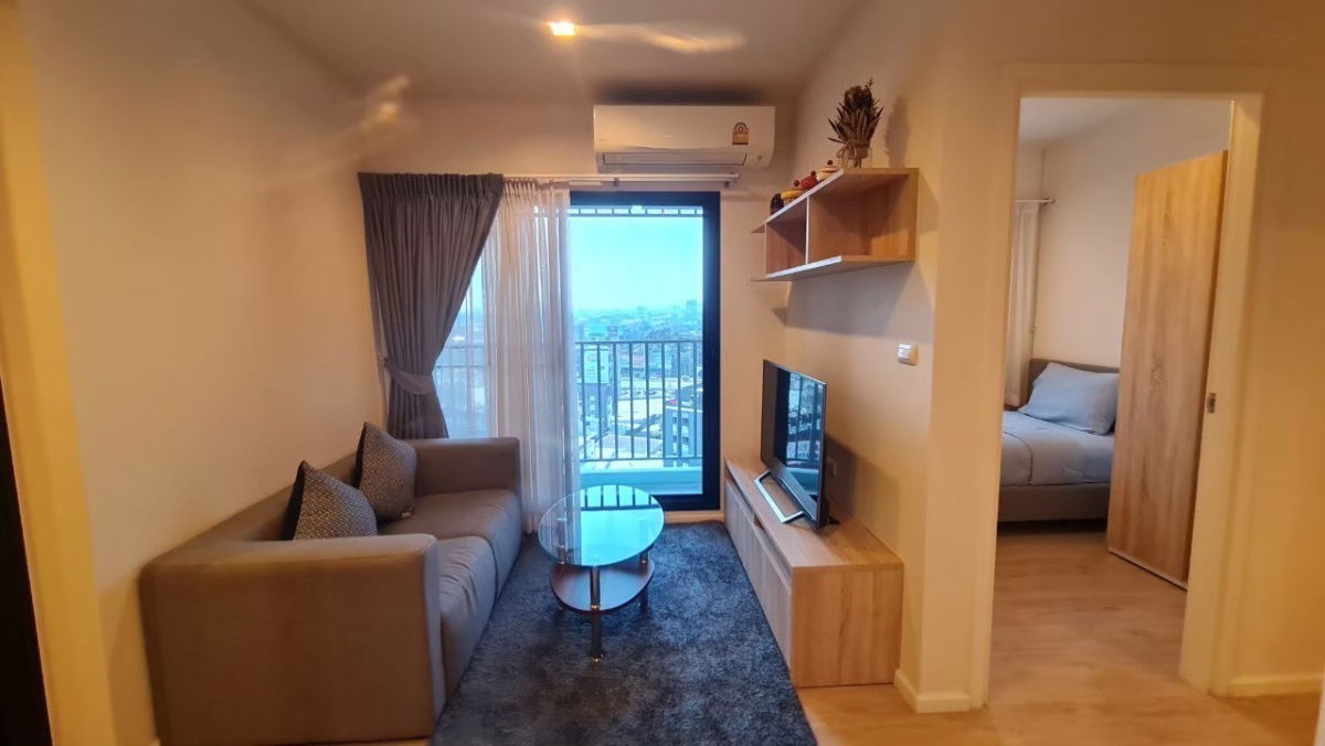 picture 🌟 For Rent – Escent Condo, High Floor with Stunning View 🌟 - 11/14