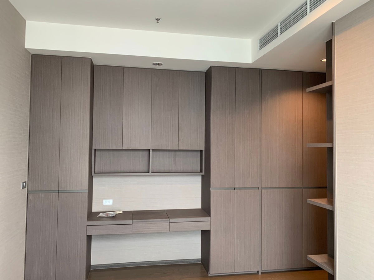 รูป The Diplomat Sathorn | Near BTS Surasak - รูปที่ 8/13