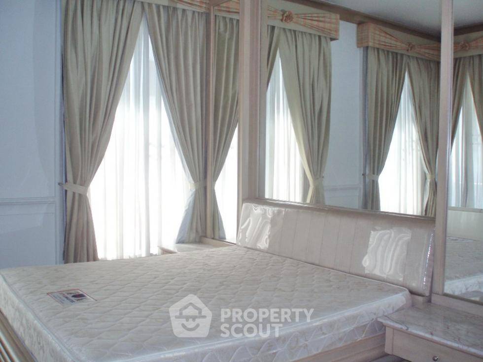 picture 3-BR Condo at Vanicha Park Langsuan near BTS Chit Lom (ID 509996) - 4/6