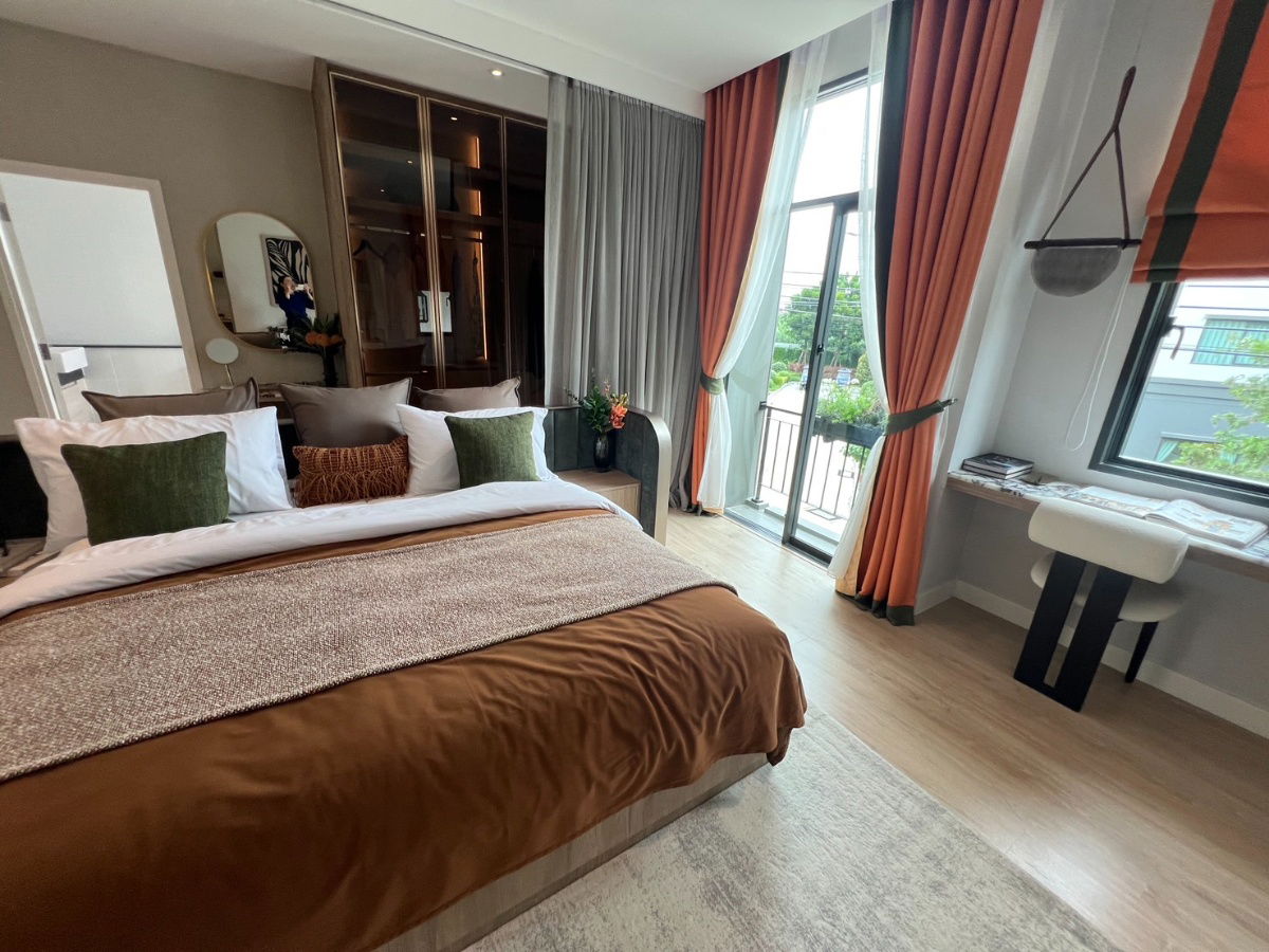 รูป ขายบ้านตัวอย่าง Verbena แบบบ้านเดี่ยวหลังใหญ่ที่สุดในโครงการสราญสิริ ศรีวารี 2 พร้อมตกแต่ง เฟอร์นิเจอร์ครบ ทำเลแปลงมุมวิวสวนส่วนกลาง - รูปที่ 11/14