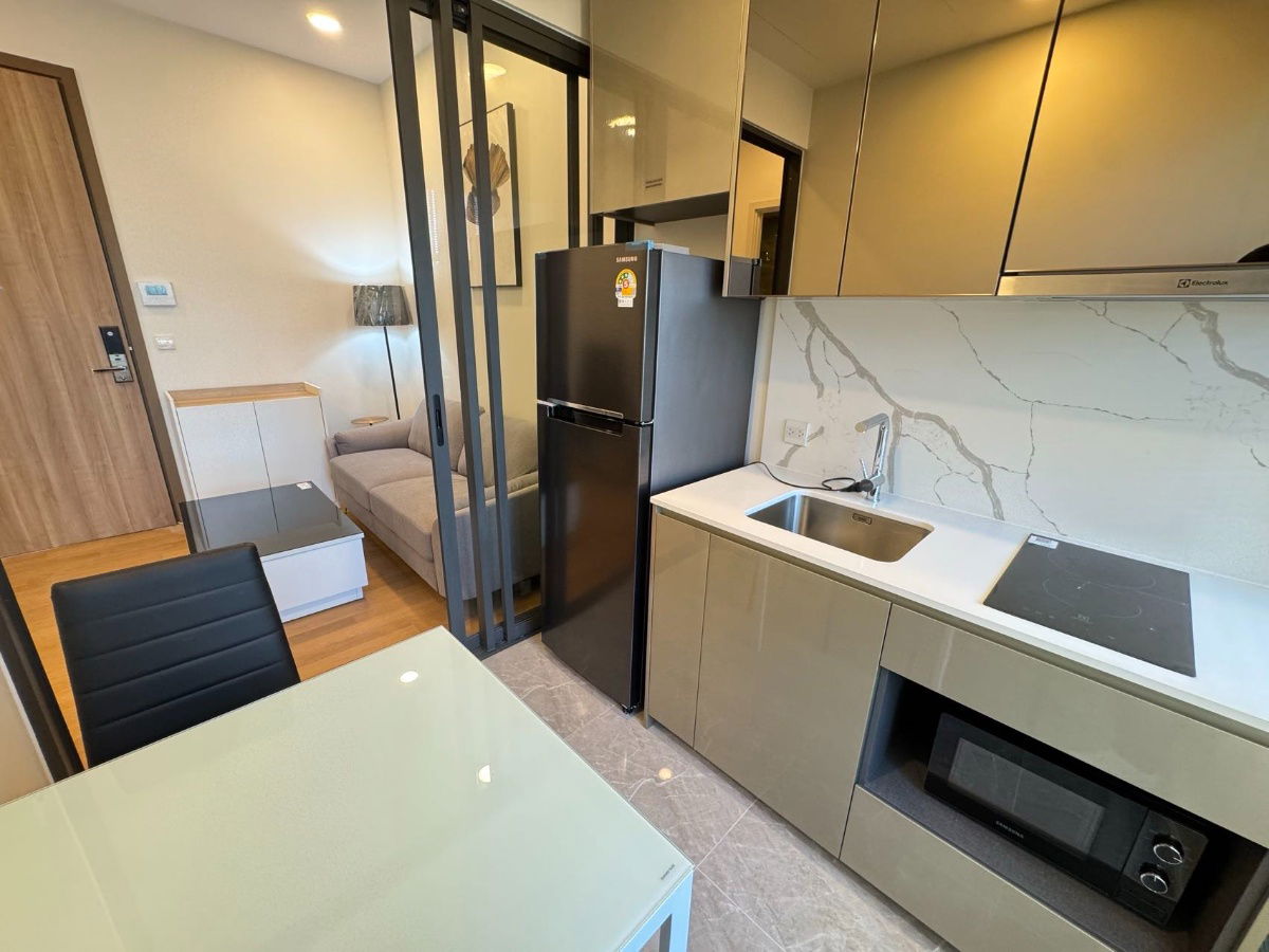 picture Wish Signature II Midtown Siam   33sqm 15floor 1b1b  25000/month - 2/9