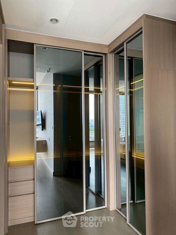 picture 2-BR Condo at The Esse At Singha Complex near MRT Phetchaburi (ID 2228362) - 9/16